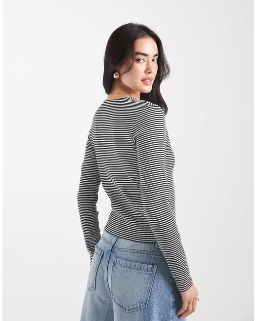 Levi's Gray Muse Long Sleeve Button Front T-shirt