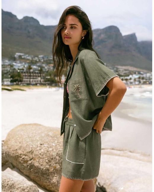 Chelsea Peers Green Linen-Blend Embroidered Short Sleeve Shirt