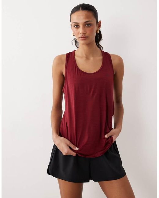 Dare 2b Red Racerback Modernize Ii Lightweight Vest