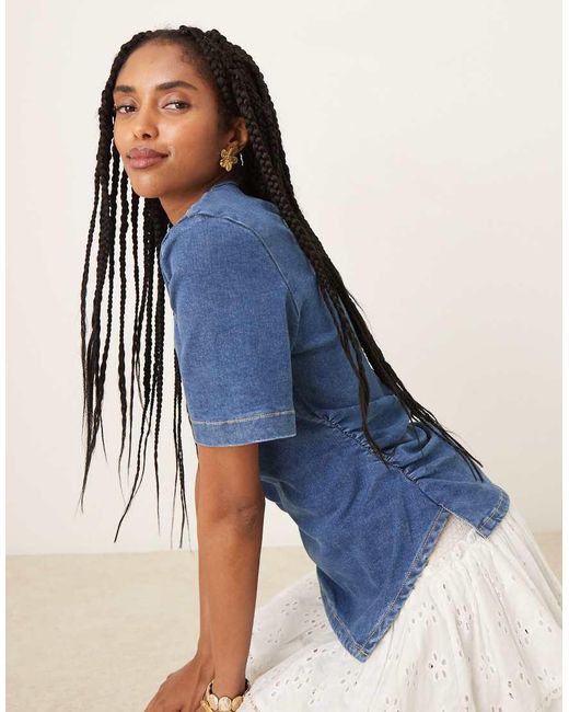 ASOS Getailleerde Denim Top Met Korte Mouwen En Schoudervullingen in het Blue