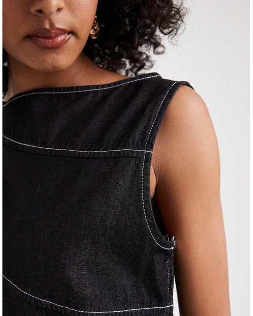 Top Vaquero Negro Y Crudo Asimétrico Con Costuras A La Vista De ASOS de color Black