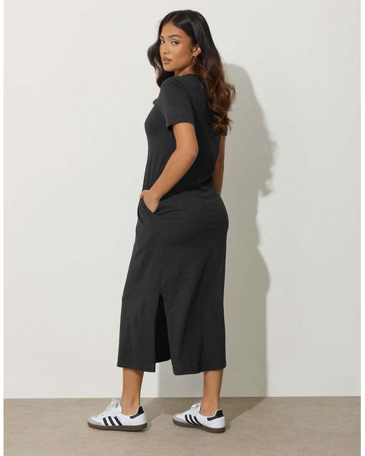 PixieGirl Black Petite T-Shirt Maxi Dress