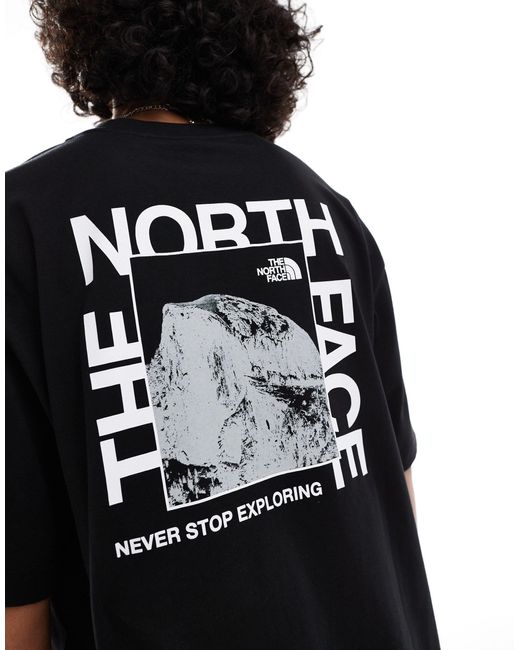 Half dome - t-shirt oversize nera con stampa fotografica sul retro di The North Face in Black
