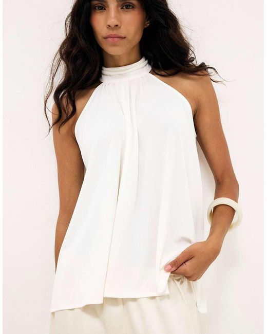 NA-KD White Halterneck Flowy Tie Top