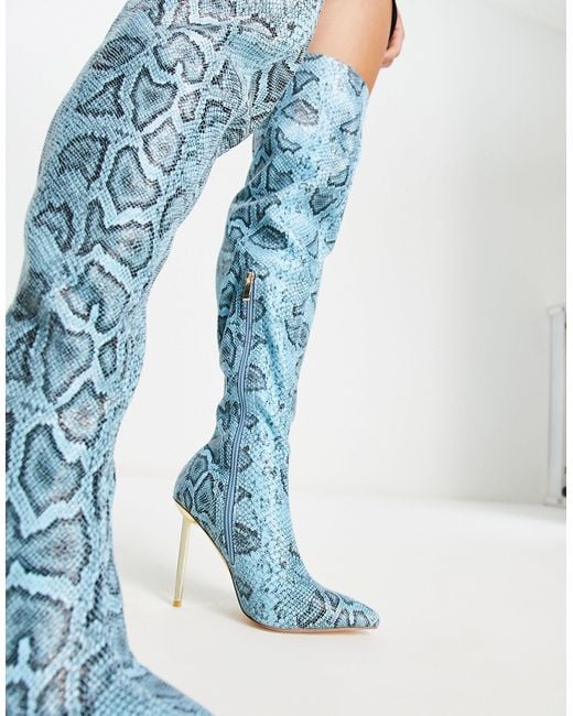 SIMMI Simmi London - Duke - Over-de-knie-laarzen Met Stilettohak En Brede Pasvorm in het Blue