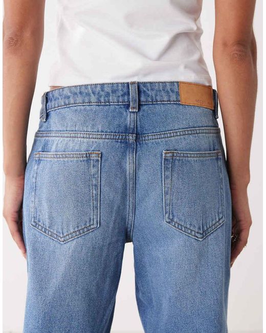 Noisy May Blue reggy Low Waist Straight Leg Jeans