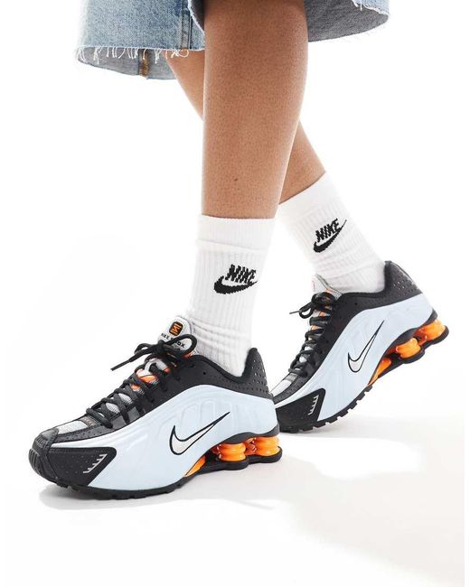 Nike White Shox R4 Trainers