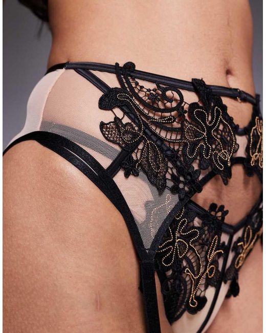Ann Summers Enticement in het Black
