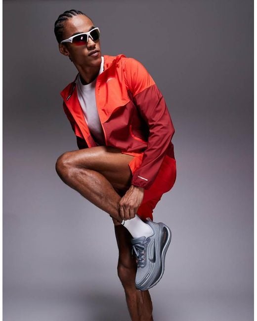 Nike Red Vomero Plus Trainers for men