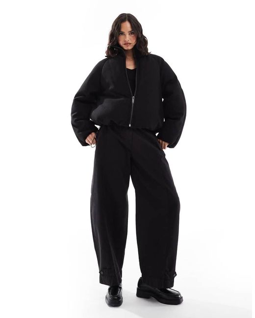 Chaqueta Acolchada Negra De Corte Depurado Con Solapas De Punto De ASOS de color Black