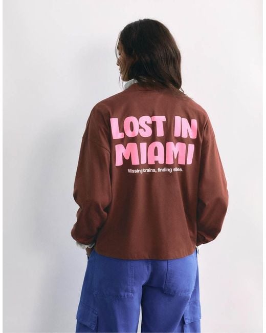 Pull&Bear Red Oversize Graphic T-shirt