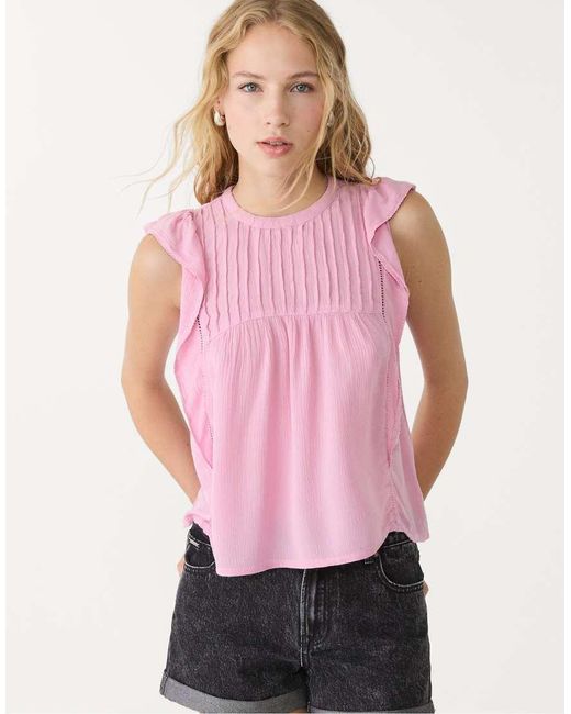 Blusa Ampia Polvere Con Volant di Stradivarius in Pink