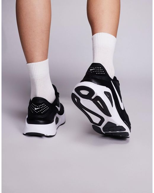 Nike Metallic – structure 26 – sneaker