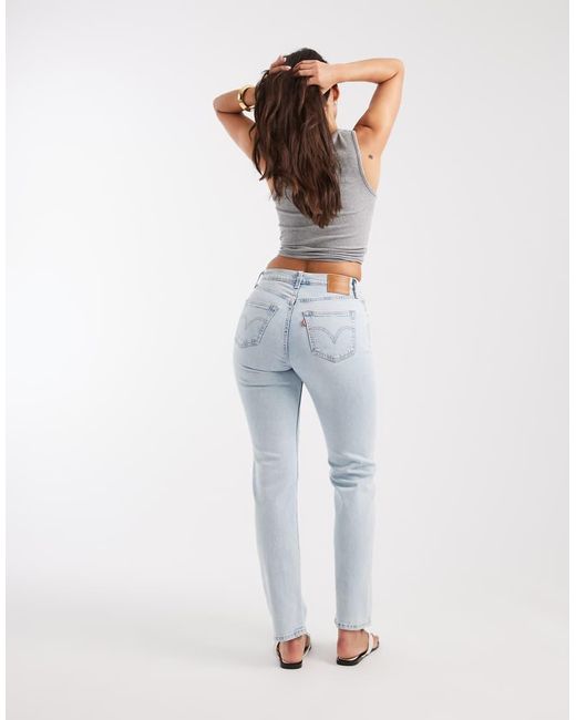 Vaqueros Rectos De Denim 501 De Talle Alto En Levi's de color White