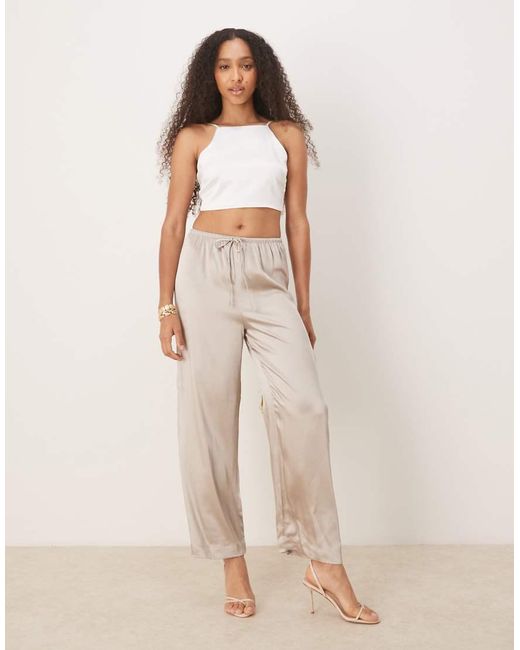 NARRATED White Tie Back Cami Top