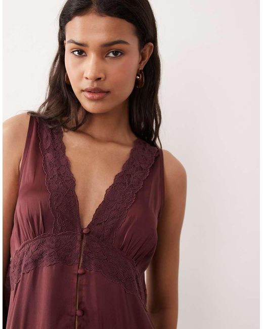 Miss Selfridge Petite in het Brown