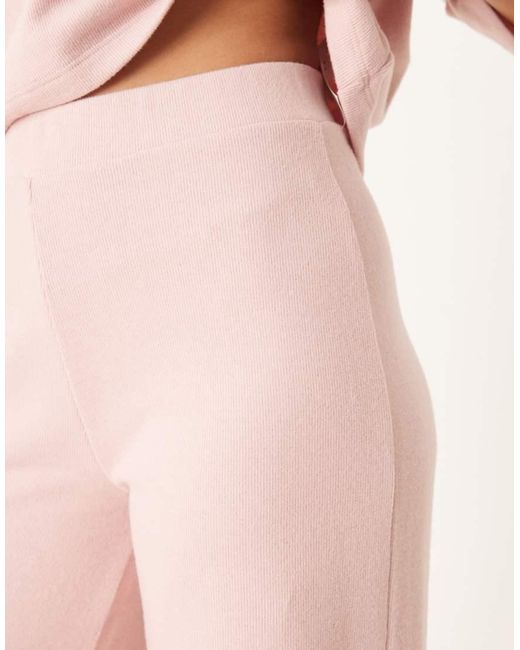 Pantaloni Morbidi Rosa Chiaro Con Fondo Ampio di ASOS in Pink