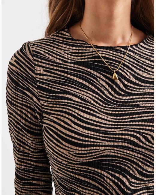 Vero Moda Top Van Jersey Met Lange Mouwen, Textuur En Dierenprint in het Gray