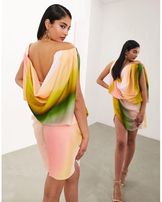 Robe courte structurée effet drapé à épaules dénudées - rayures floutées ASOS en coloris Multicolor