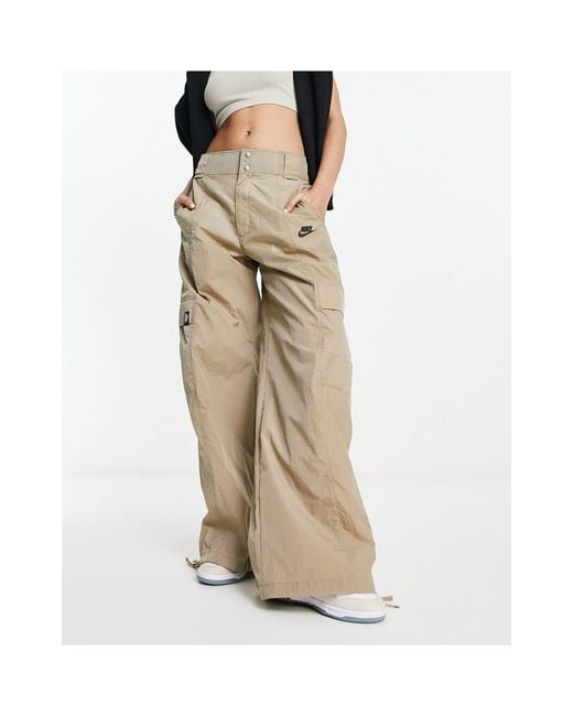 Nike Sportswear Oversized High-waisted Woven Cargo Pants in Natural | Lyst  Canada
