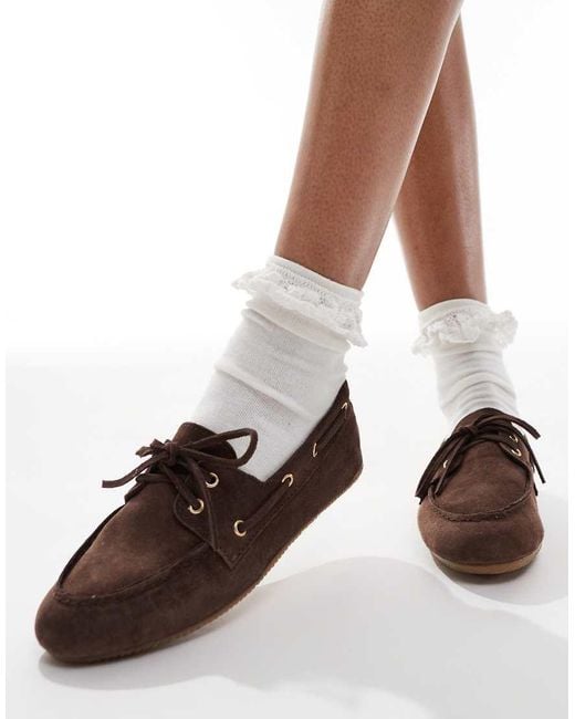 Lyanna di Schuh in Brown