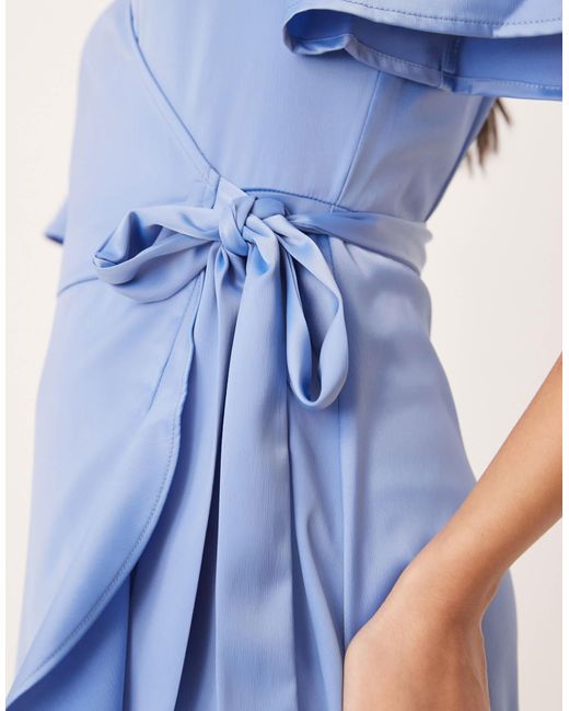 Y.A.S Blue – midi-wickelkleid aus satin