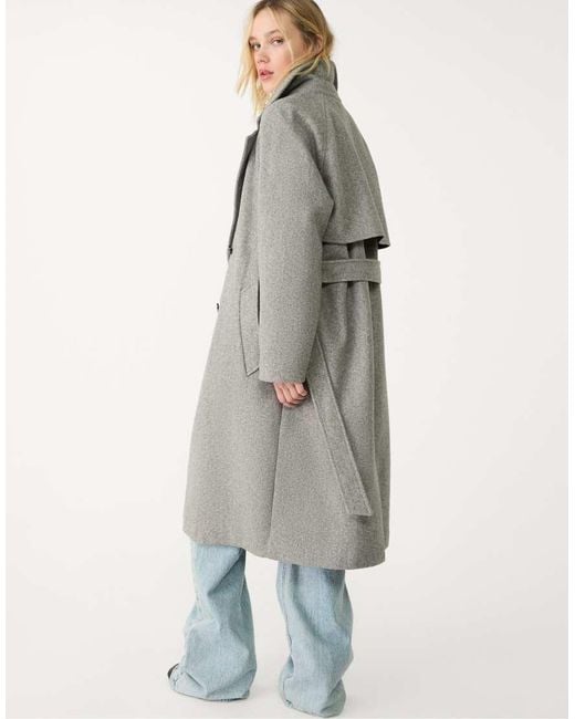 Stradivarius Zachte Trenchcoat in het Gray