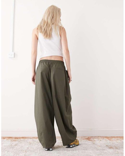 Pantalones Abombados De -Verde Collusion de color Green