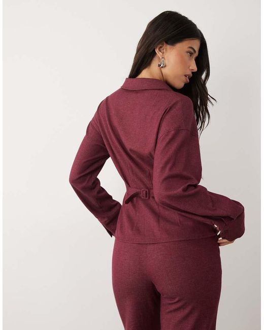 Kaiia Exclusive Tailored Stretch Woven Cinched Waist Seam Detail Shirt