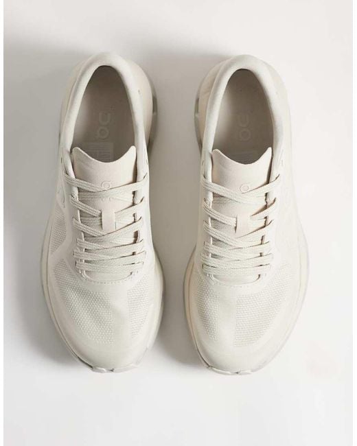 On Shoes White Cloudze All Day Trainers