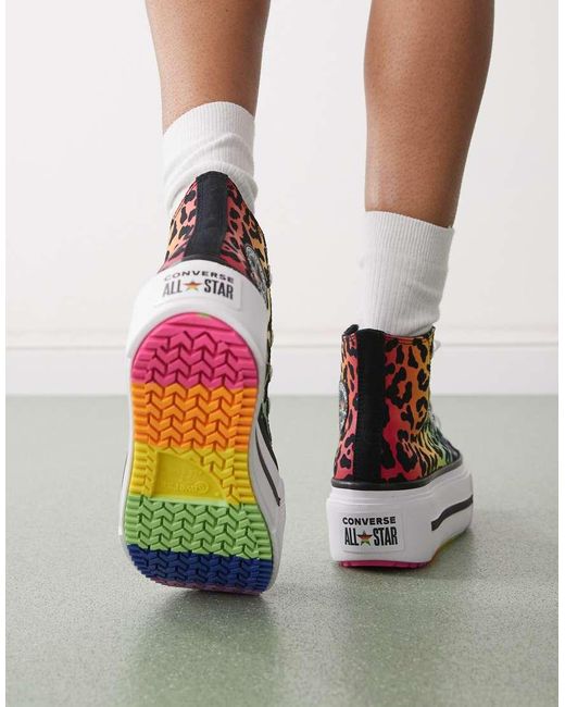 Chuck Taylor Pride Lift Double Stack di Converse in Metallic