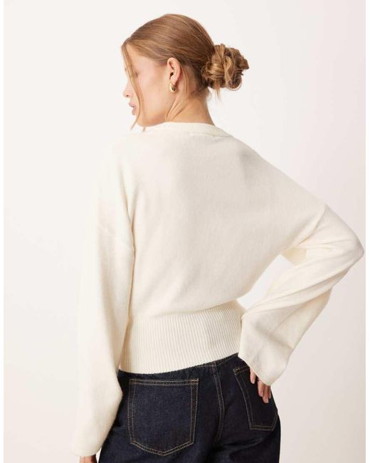 Gina Tricot White Crew Neck Wide Sleeve Fitted Knitted Jumper