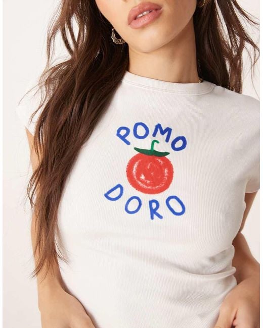 ASOS Baby-T-Shirt Met Grafische Tomatenprint in het Red