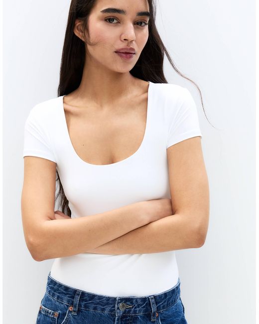 Body en polyamide avec encolure dégagée et manches courtes Pull&Bear en coloris Blue
