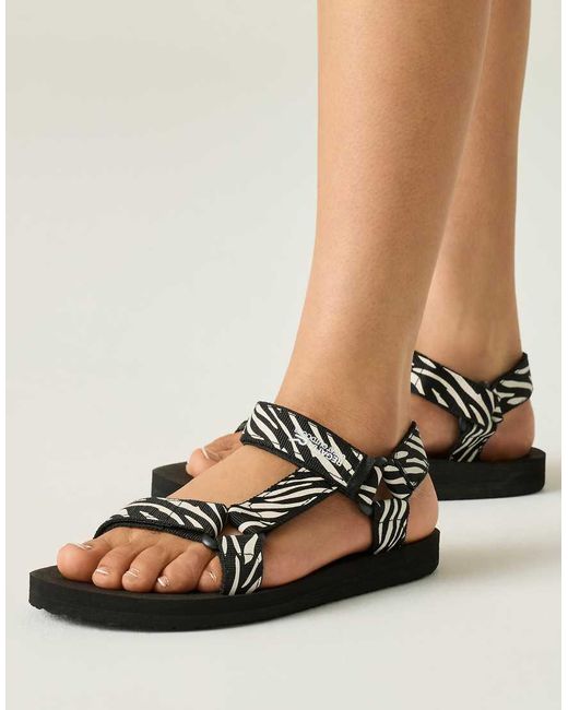Regatta Black Vendeavour Quick-Drying Sandals