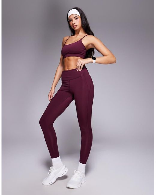 Reggiseno Sportivo Modellante A Sostegno Medio Con Spalline Regolabili Color Gelso di 4505 in Purple