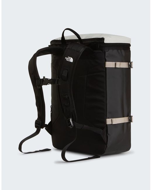Base Camp di The North Face in Black