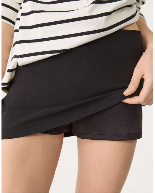Stradivarius Black Bengaline Skort