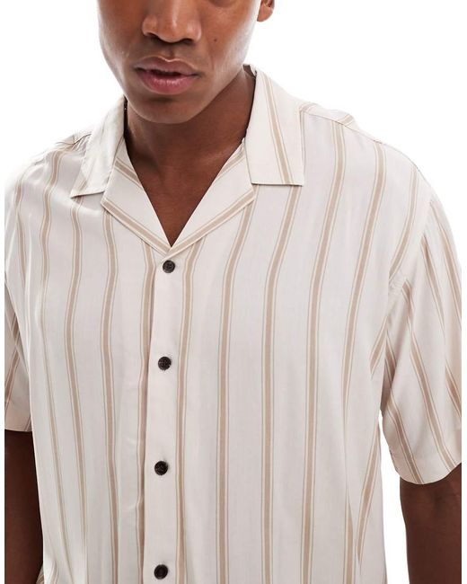 JJ Rebel White Revere Collar Short Sleeve Shirt With Stripe for men