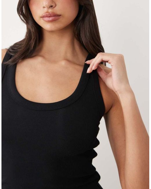Gina Tricot Black Super Stretch Scoop Neck Tank Top