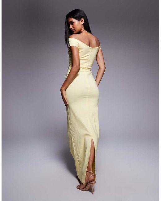 Vestito Lungo Con Spalle Scoperte di Vesper in Yellow
