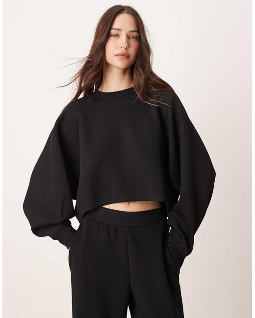 Felpa Corta di Miss Selfridge in Black