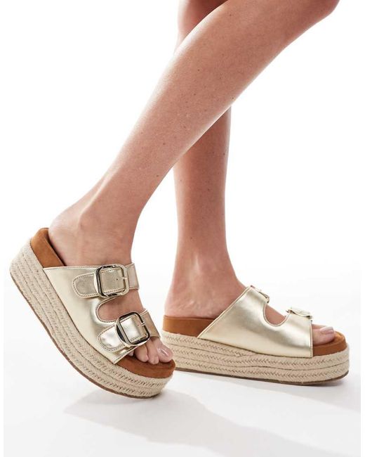 Trooper di ASOS in White