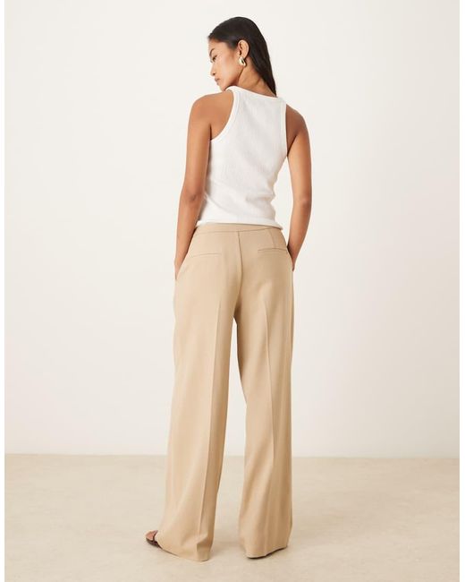 Pantalones De Sastre De Pernera Ancha Con Detalle De Trabilla De -Neutro ASOS de color Natural