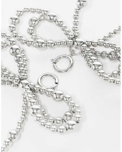 Confezione Da 2 Charm Per Scarpe E Borse A Forma Di Fiocchi Argentati di Reclaimed (vintage) in Gray