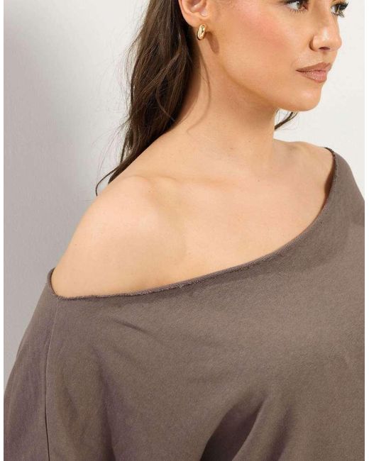 Yours Clothing Brown Off Shoulder Sweatshirt