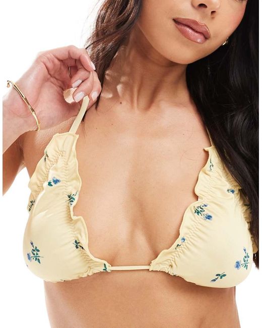 Top Bikini A Triangolo Arricciato Color Latticello A Fiori di ASOS in Multicolor