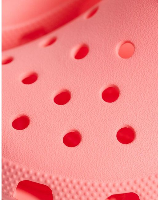 CROCSTM Pink Classic Clog