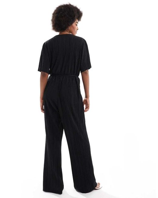 Mono Largo Plisado Con Diseño Cruzado En La Parte Delantera De Vero Moda de color Black