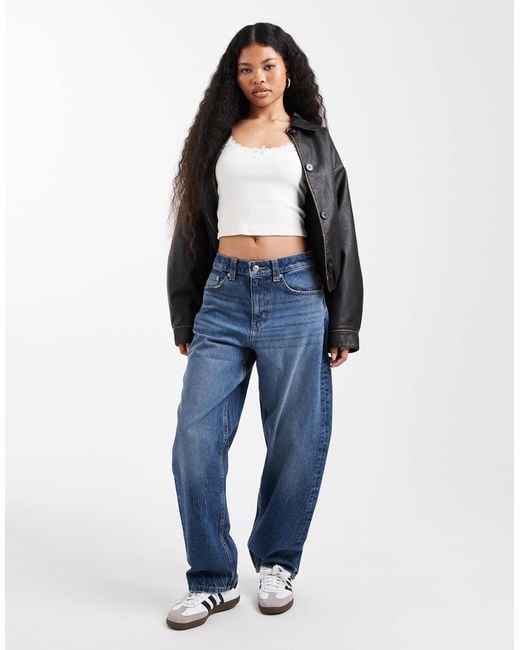 ASOS Blue Asos design petite – schmal geschnittene barrel-leg-jeans